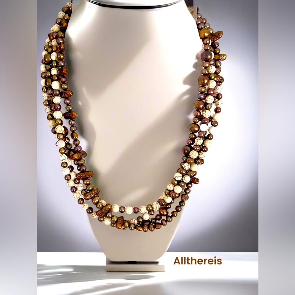 Freshwater Pearl necklace💕🐬 - Picture 3 of 16